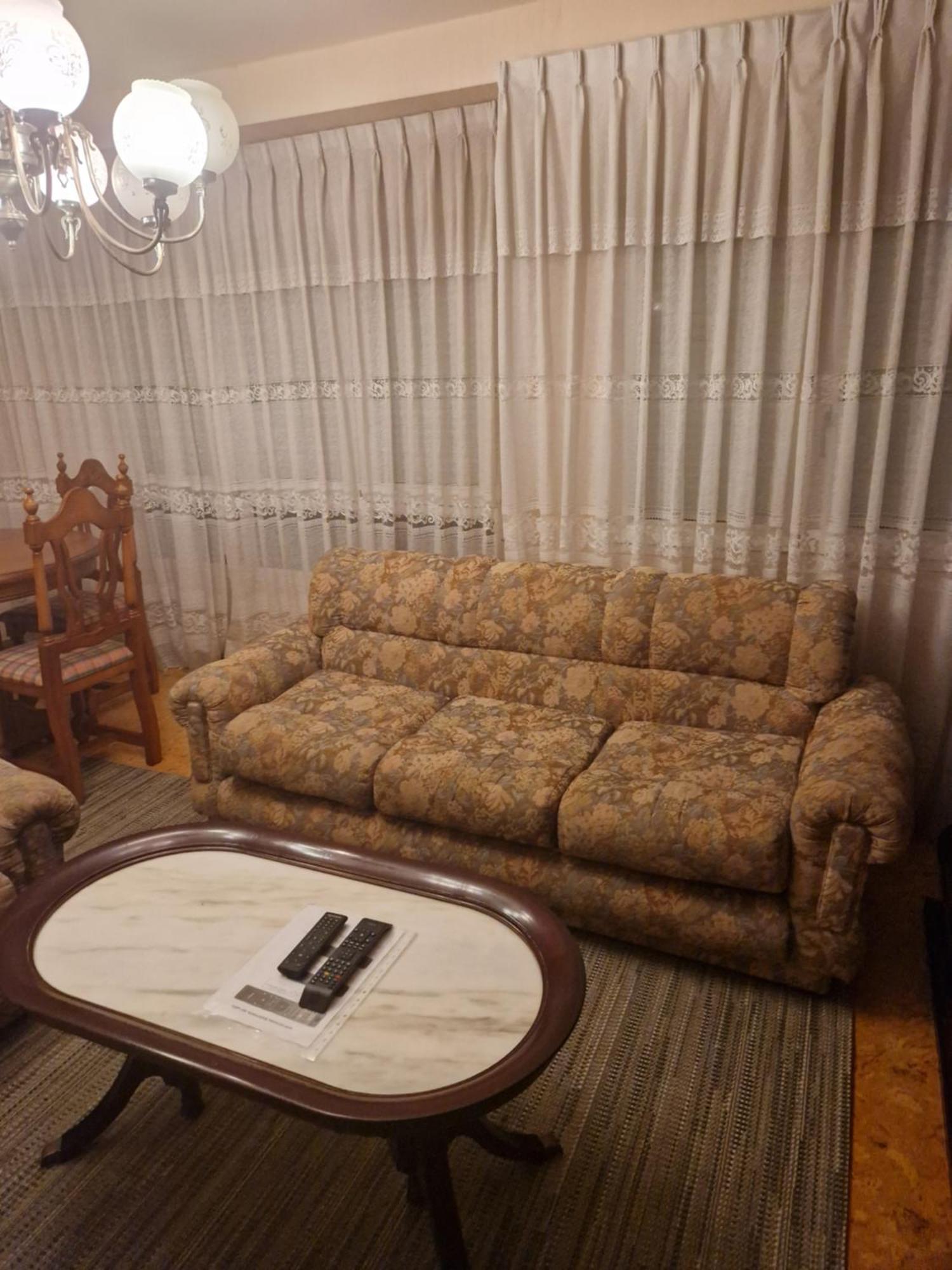 Apartamento Muy Amplio, Con Wifi Y A 12 Minutos Del Centro 希洪 外观 照片